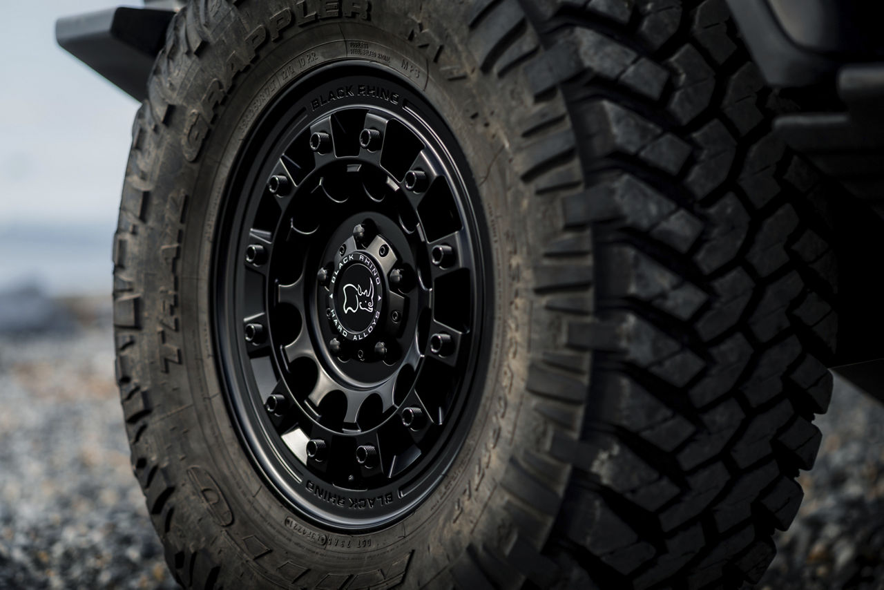2020 Jeep Wrangler - Black Rhino FUJI - Black | Black Rhino